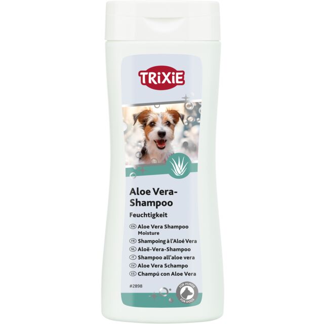 TRIXIE Aloe Vera Shampoo for Cleaning Dog Fur