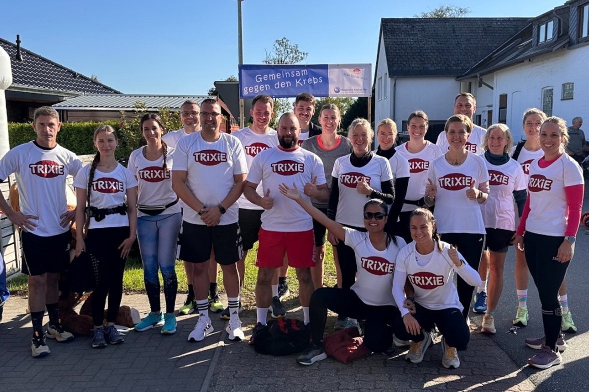 Gruppenbild von Läufer*innen in TRIXIE T-Shirts