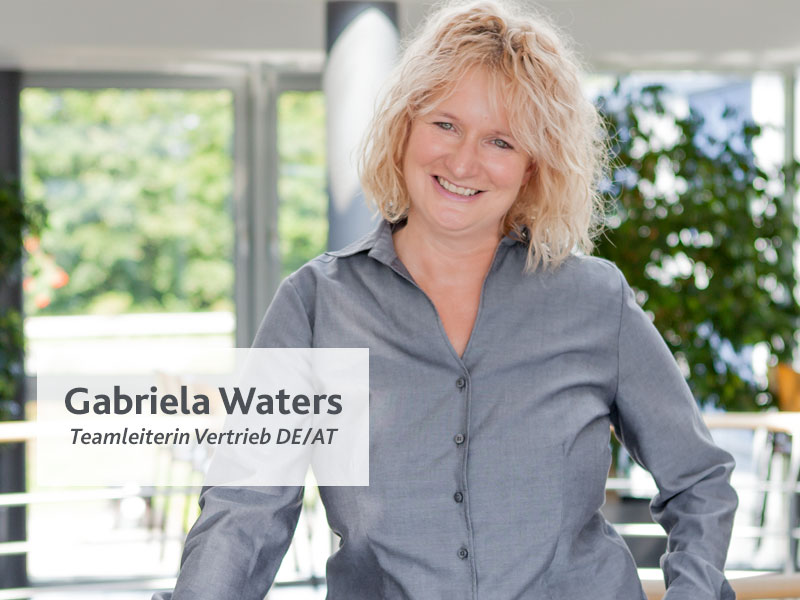 Porträt von Gabriela Waters, Teamleiterin Vertrieb DE/AT.