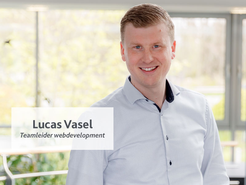 Portret van Lucas Vasel, Teamleider Webontwikkeling